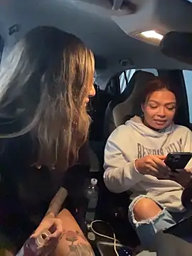 Snapshot of Mollymoon1 chatting on 02/02/26, 09:24 Mollymoon1 online show from 02/02/26, 09:24