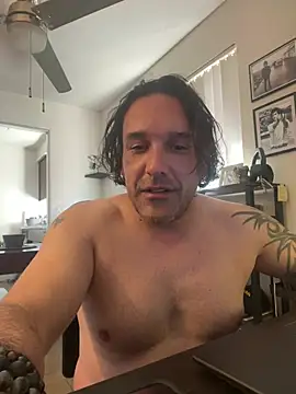 Snapshot of PEGATIVET chatting on 02/14/26, 10:17 PEGATIVET online show from 02/14/26, 10:17