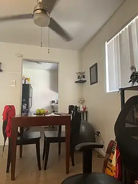 Snapshot of PEGATIVET chatting on 03/18/26, 06:00 PEGATIVET online show from 03/18/26, 06:00