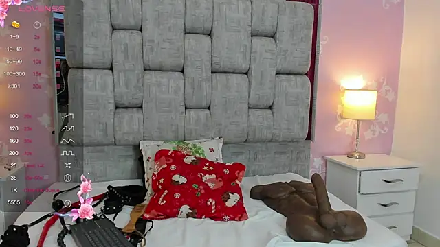 ValentinaThomas online show from 03/20/25, 08:40