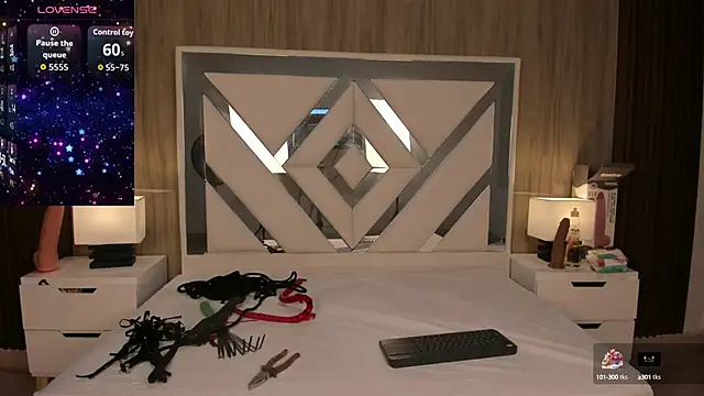 ValentinaThomas online show from 10/02/25, 07:32