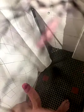 lescro95  online show from 11/23/25, 01:44