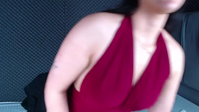 Snapshot of _joy_yva chatting on 01/10/26, 08:32 joy yva online show from 01/10/26, 08:32