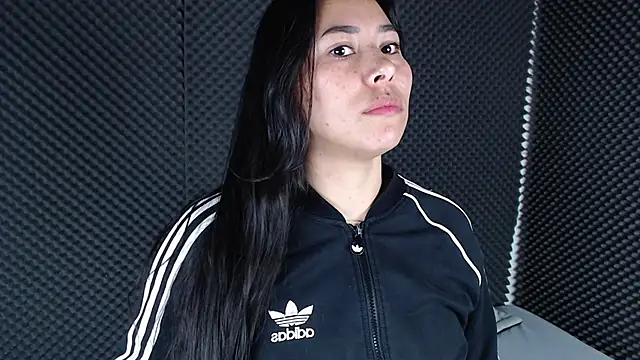 Snapshot of _joy_yva chatting on 01/11/26, 09:20 joy yva online show from 01/11/26, 09:20