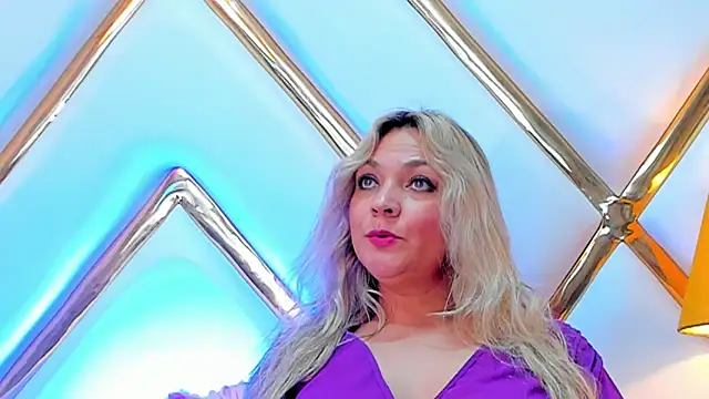 MalorySweet online show from 02/22/25, 03:03