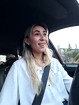 Snapshot of Scarlett_Khan chatting on 02/02/25, 11:00 Scarlett Khan online show from 02/02/25, 11:00