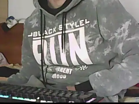 Snapshot of Fundy37 chatting on 03/13/26, 06:03 Fundy37 online show from 03/13/26, 06:03