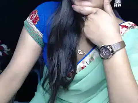 Snapshot of Wish_Queen chatting on 03/12/25, 12:04 Wish Queen online show from 03/12/25, 12:04