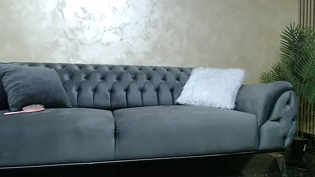 TiffanyPeretz online show from 06/27/26, 05:07