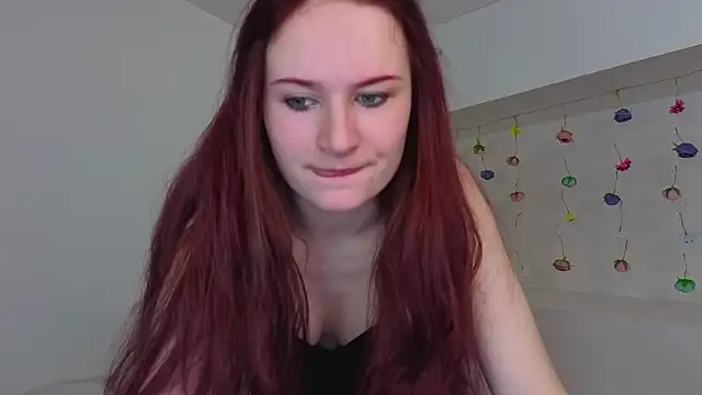 L1ittle kitty  online show from 02/12/26, 06:19