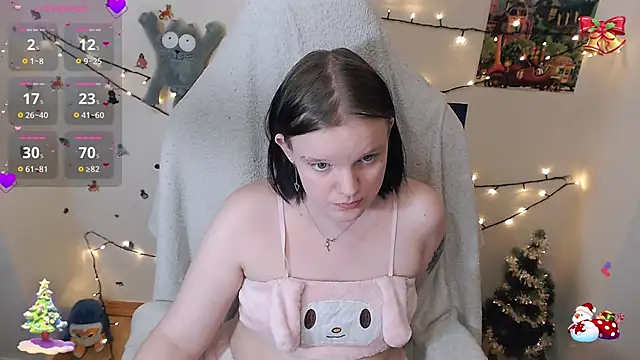 Snapshot of DivaMarisa chatting on 01/19/25, 11:00 DivaMarisa online show from 01/19/25, 11:00