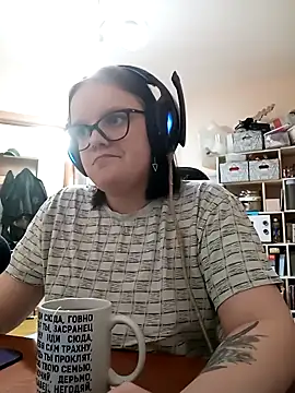 Snapshot of DivaMarisa chatting on 03/21/25, 06:07 DivaMarisa online show from 03/21/25, 06:07