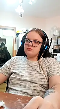 DivaMarisa online show from 03/22/25, 06:00