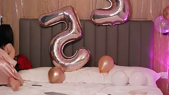 AllisonSky online show from 02/07/25, 01:43