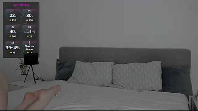 AllisonSky online show from 11/19/25, 04:07