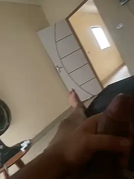 Snapshot of Fenix1002 chatting on 02/08/26, 07:17 Fenix1002 online show from 02/08/26, 07:17