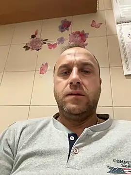 Snapshot of Lecatore80 chatting on 11/29/25, 06:27 Lecatore80 online show from 11/29/25, 06:27