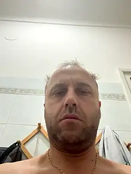 Snapshot of Lecatore80 chatting on 01/08/26, 06:43 Lecatore80 online show from 01/08/26, 06:43