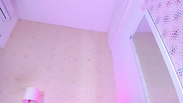 AMAIAA LOVE online show from 10/07/25, 12:02