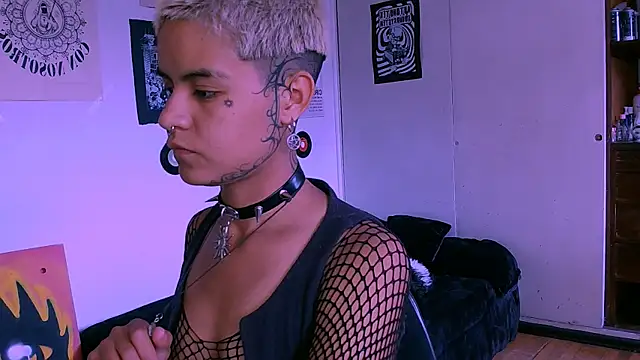 Snapshot of alex_one888 chatting on 03/31/26, 09:15 alex one888 online show from 03/31/26, 09:15