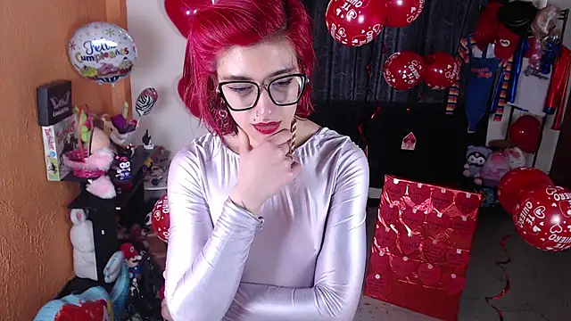 Snapshot of MissMiia2 chatting on 02/15/25, 06:55 MissMiia2 online show from 02/15/25, 06:55