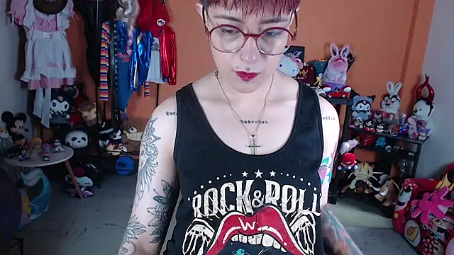 MissMiia2 online show from 07/11/26, 01:14