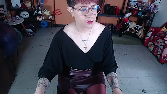 MissMiia2 online show from 07/23/26, 01:20