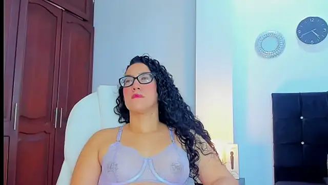 kathyajhonss online show from 02/11/25, 09:25