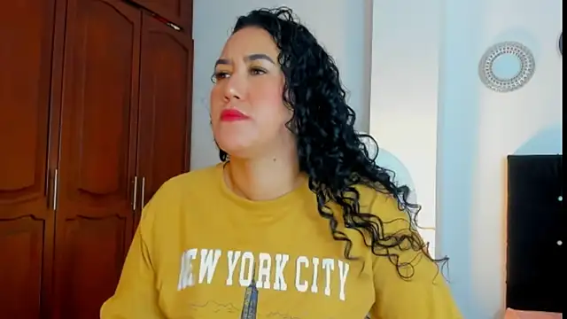 kathyajhonss online show from 10/04/25, 07:23