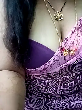 Snapshot of your-sameera chatting on 03/19/25, 04:36 your-sameera online show from 03/19/25, 04:36