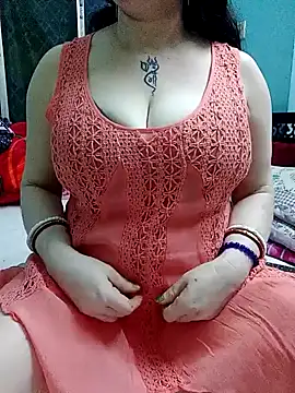 Snapshot of Raja_Ranii chatting on 12/11/24, 05:48 Raja Ranii online show from 12/11/24, 05:48