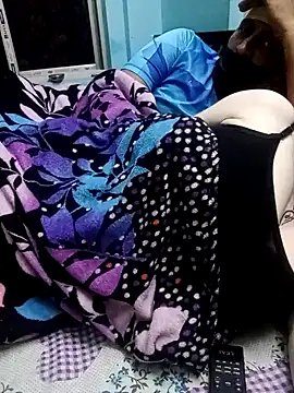 Snapshot of Raja_Ranii chatting on 12/21/24, 09:47 Raja Ranii online show from 12/21/24, 09:47