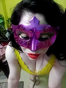 Snapshot of Raja_Ranii chatting on 02/17/25, 02:48 Raja Ranii online show from 02/17/25, 02:48