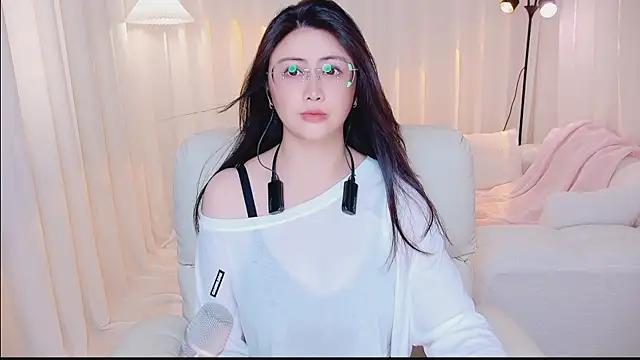 Daisy7 11 online show from 06/27/26, 12:44