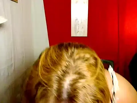 Snapshot of UrAmazingCassy chatting on 09/30/25, 03:28 UrAmazingCassy online show from 09/30/25, 03:28