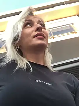 Snapshot of Diamond_Bunny_ chatting on 03/11/25, 03:12 Diamond Bunny online show from 03/11/25, 03:12