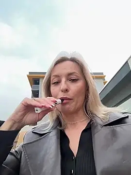 Snapshot of Diamond_Bunny_ chatting on 02/11/26, 03:17 Diamond Bunny online show from 02/11/26, 03:17