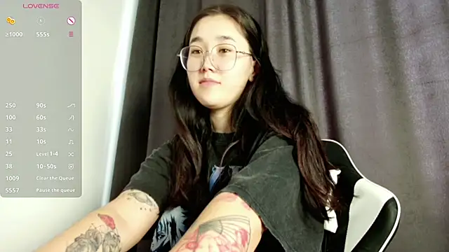 Jennatyan online show from 02/19/25, 11:06