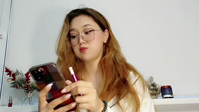 Jennatyan online show from 11/26/25, 10:49