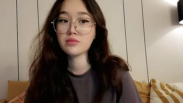 Jennatyan online show from 05/09/26, 04:06