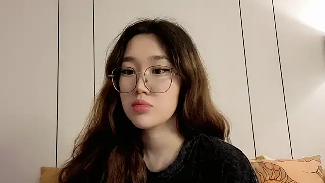 Jennatyan online show from 06/19/26, 03:55