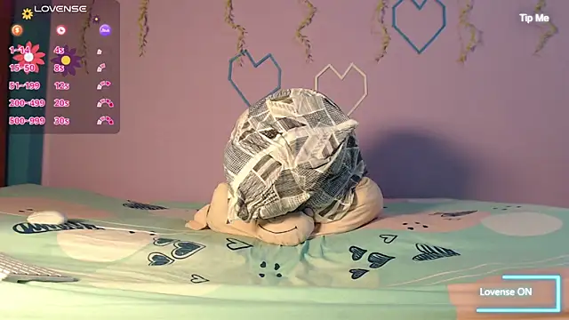 Snapshot of Dante_Bear_ chatting on 02/24/26, 11:08 Dante Bear online show from 02/24/26, 11:08