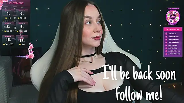 katie taylorr online show from 09/29/25, 10:47