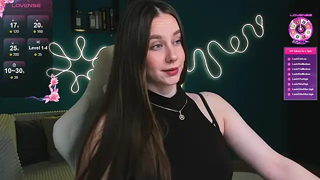 katie taylorr online show from 10/11/25, 10:52