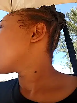 Snapshot of CocoSexyBabe chatting on 01/26/25, 07:42 CocoSexyBabe online show from 01/26/25, 07:42