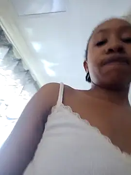 Snapshot of CocoSexyBabe chatting on 02/08/26, 09:02 CocoSexyBabe online show from 02/08/26, 09:02