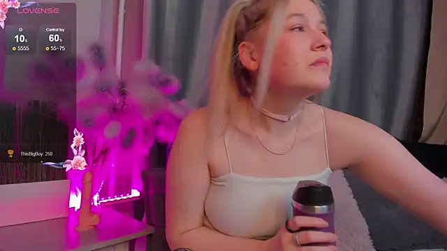 Colleen Blake online show from 02/21/25, 03:10