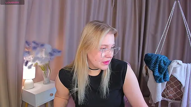 Colleen Blake online show from 05/06/26, 05:07