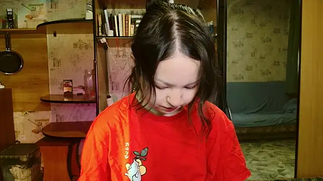 lalallalalaa- online show from 12/15/25, 04:11