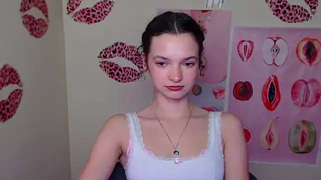  SusieSu  online show from 12/16/25, 01:27